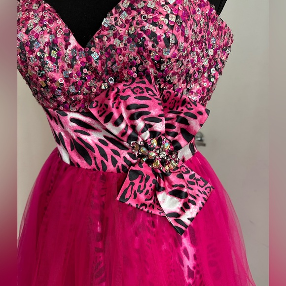 Incredible Y2K party dress - Picture 3 of 8